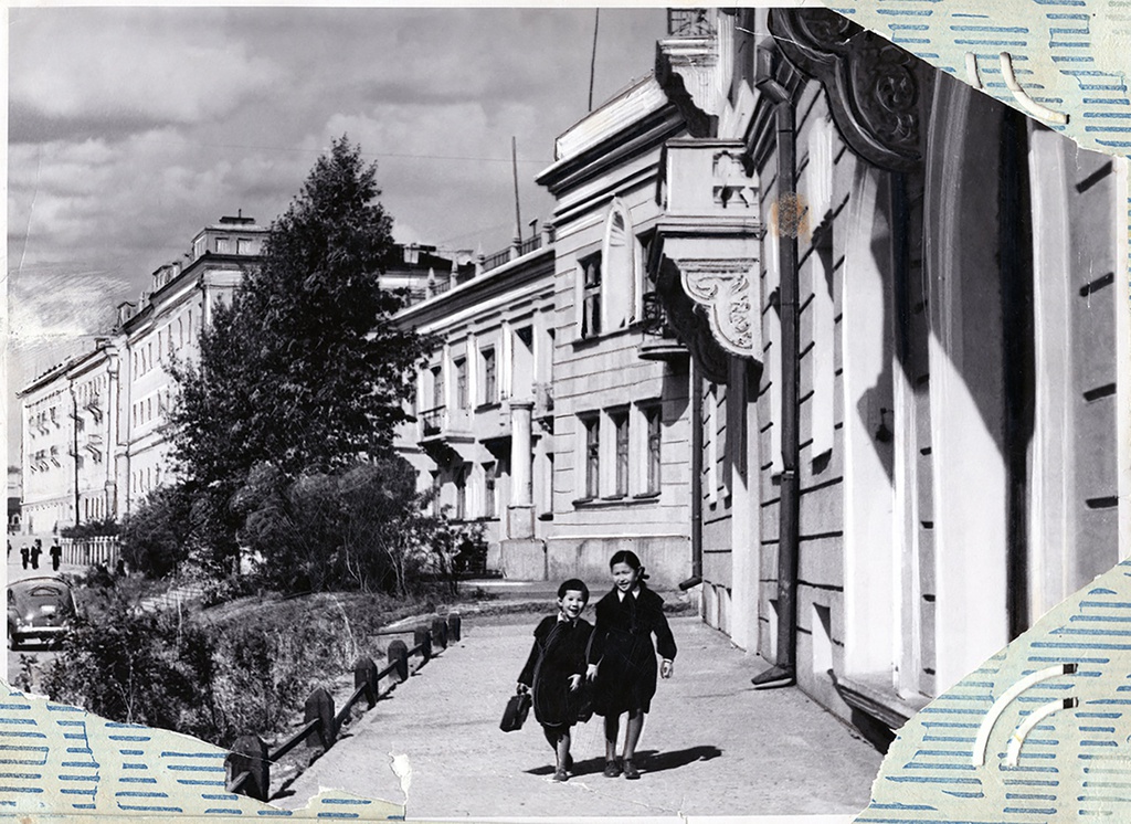 Школьницы, 1955 - 1970, г. Улан-Удэ. Фото с ретушью для газеты «Бурят-Монголой Унэн».Фотография из семейного архива Будаевых.&nbsp;