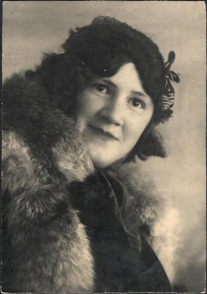 Портрет Тамары Захлыстиной, 12 октября 1935, г. Ленинград