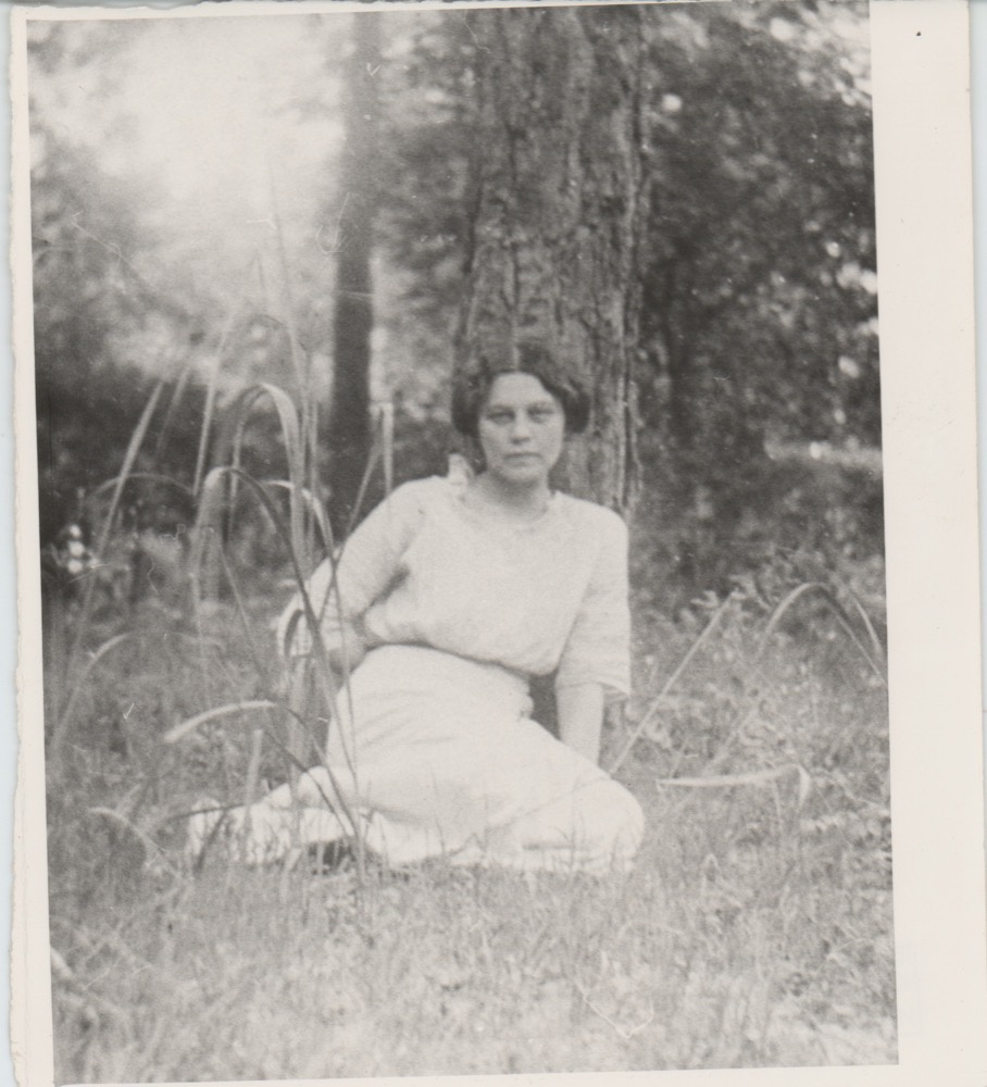 Татьяна Николаевна Булгакова, урожденная Лаппа, 1913 год. Видеолекция «Терек, Пушкин, "Вероломный папаша": Михаил Булгаков во Владикавказе» с этой фотографией.
