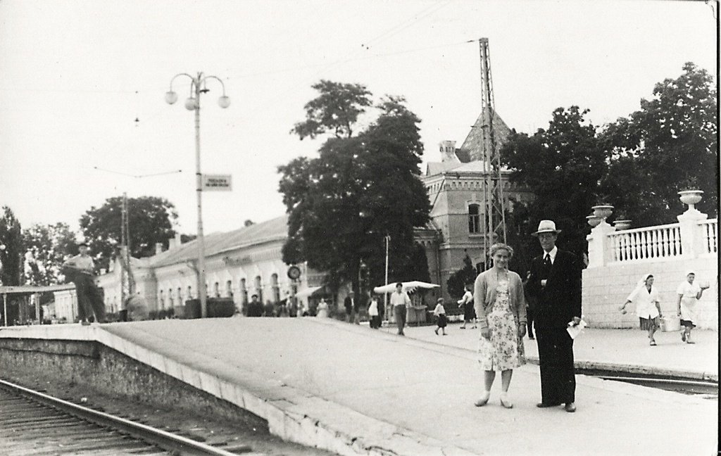 Железнодорожный вокзал, 1950-е, г. Ессентуки