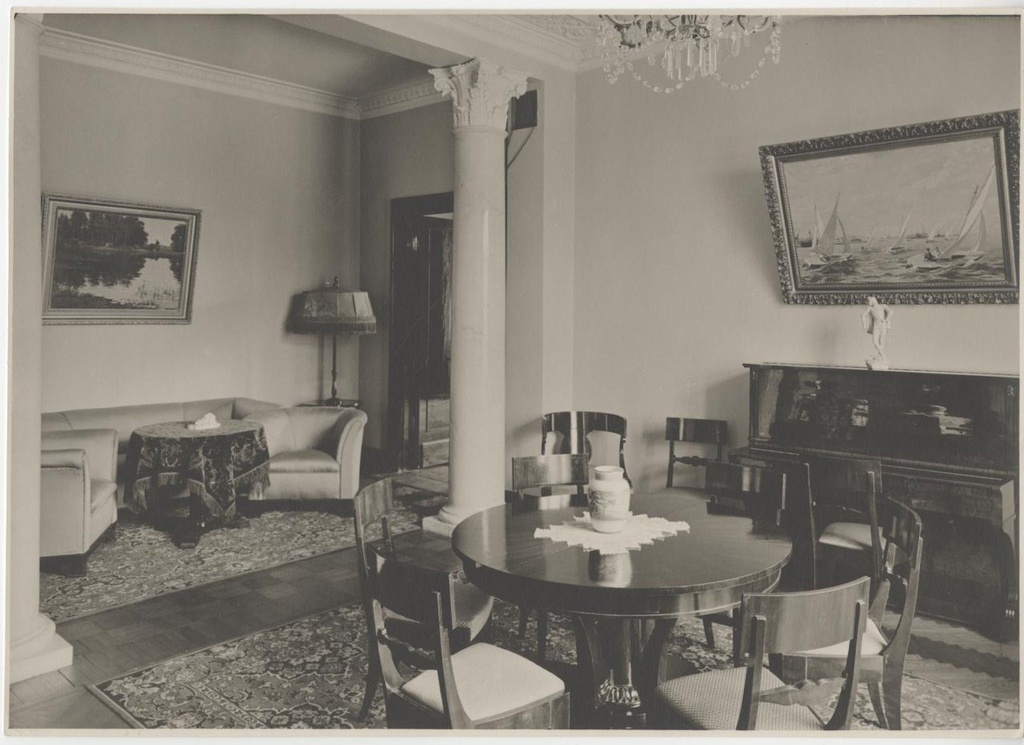 Гостиница «Советская», гостиная трехкомнатного номера, 1950-е, г. Москва