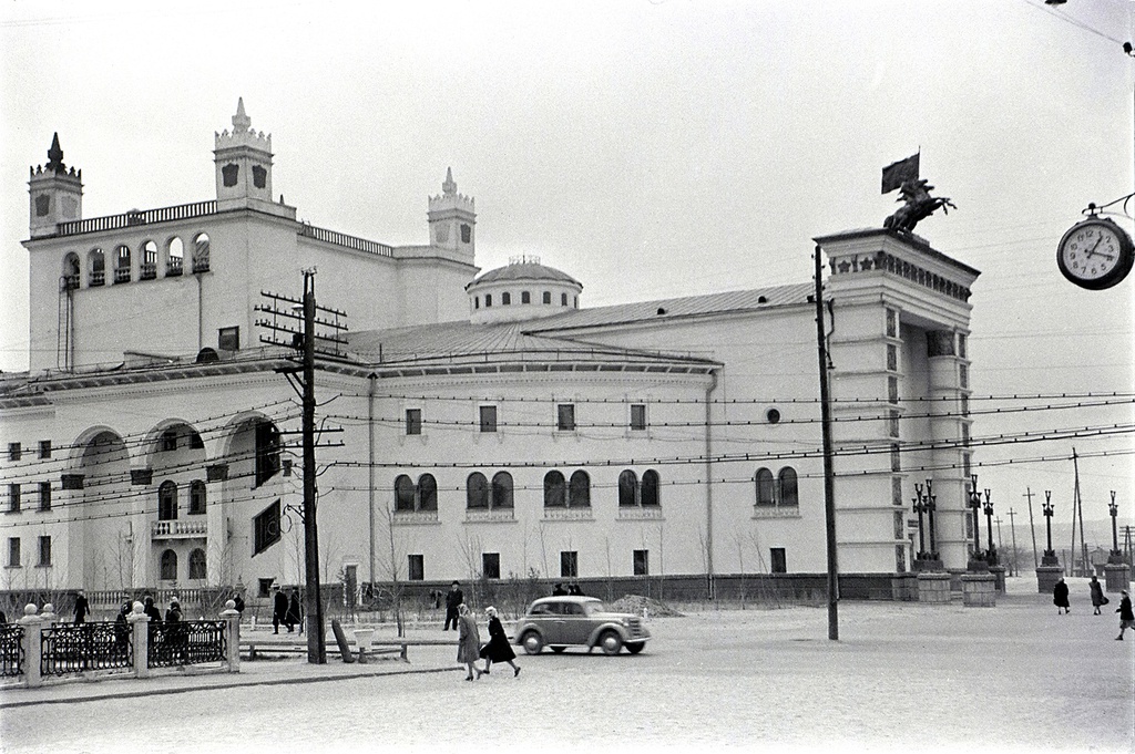 Театр оперы и балета, 1952 - 1955, Республика Бурятия, г. Улан-Удэ