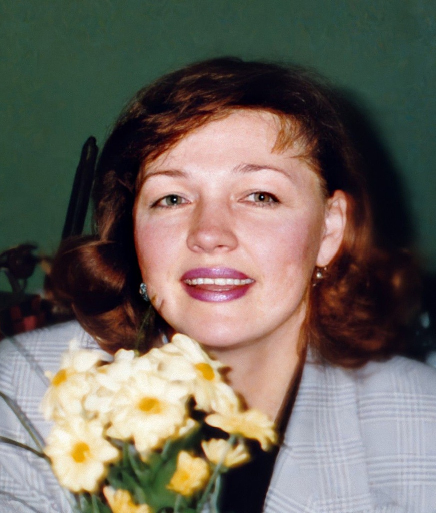 Людмила, 40 лет, январь 1996, г. Томск. Людмила Николаевна Чухломина (25.12.1955–28.03.2017). На этом фото января 1996 года, снятом в городе Томске, Людмиле 40 лет.