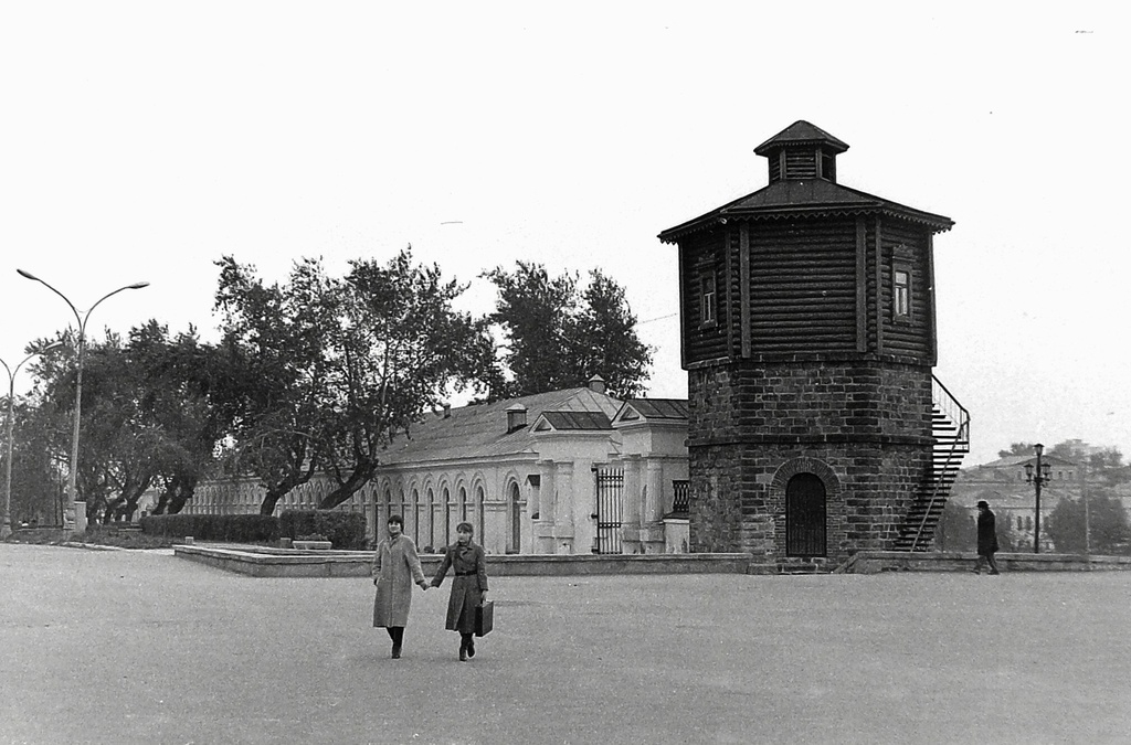 Водонапорная башня на Плотинке, 1982 год, Свердловская обл., г. Свердловск. Ныне Екатеринбург.