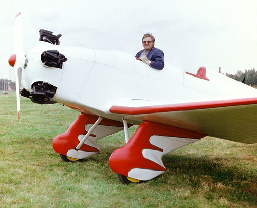 Лев Леонидович Медведев в самолете УТ-2, 1977 год, г. Москва
