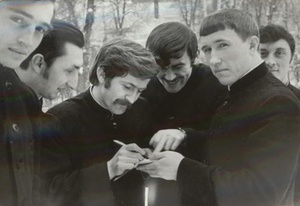 Семинаристы. Из серии «Церковь», 1984 год