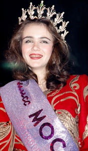 Победительница конкурса красоты «Московская красавица–91» Майя Шуленина, январь 1991, г. Москва