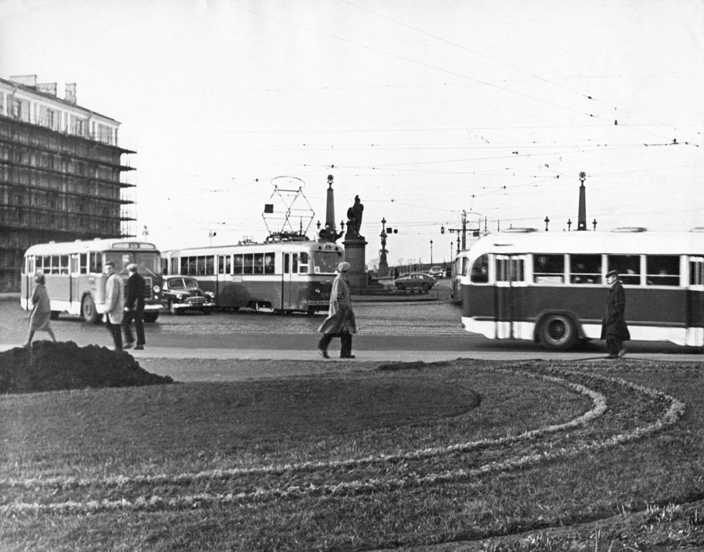 Суворовская площадь, 1961 год, г. Ленинград. 