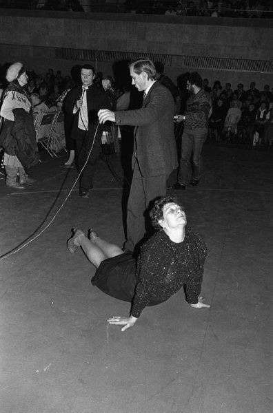 Оздоровительный сеанс психотерапевта Анатолия Кашпировского, 30 сентября 1991, г. Москва. Дворец спорта «Динамо».