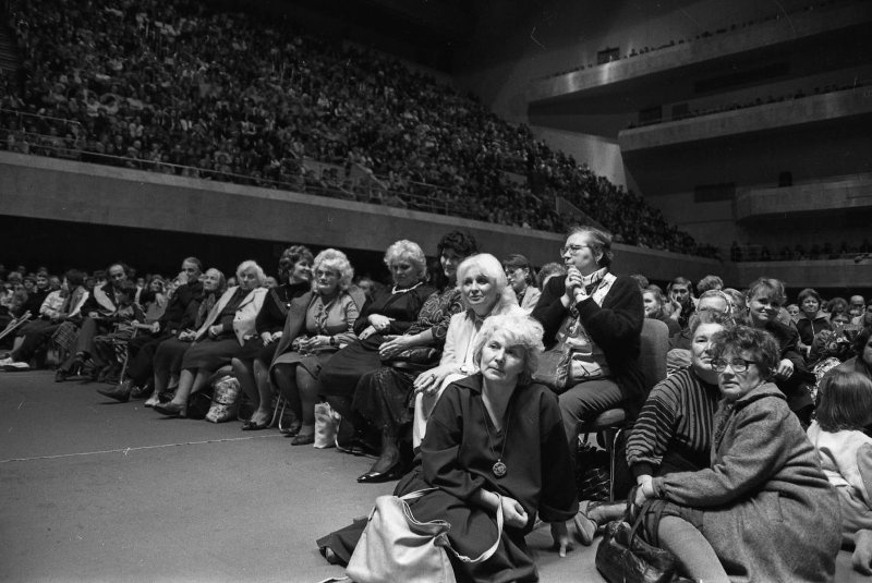 Оздоровительный сеанс психотерапевта Анатолия Кашпировского, 30 сентября 1991, г. Москва. Дворец спорта «Динамо».