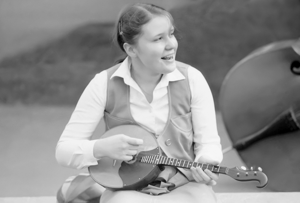 Дворец пионеров на Ленинских горах. Выступление ансамбля имени В. С. Локтева, 1983 год, г. Москва. Запись выступления хора. Перерыв. Солистка хора.