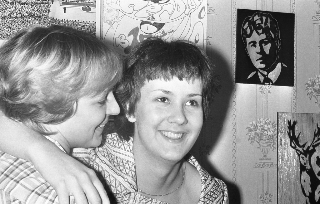 День рождения Николая Борисова – 16 лет, 1980 год, г. Москва. Осень 1980. В гостях – знакомые и одноклассники. Танцы для девочек.