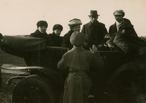 Владимир Ленин, Надежда Крупская и Мария Ульянова после парада на Ходынском поле. 1 мая 1918 года, 1 мая 1918, г. Москва