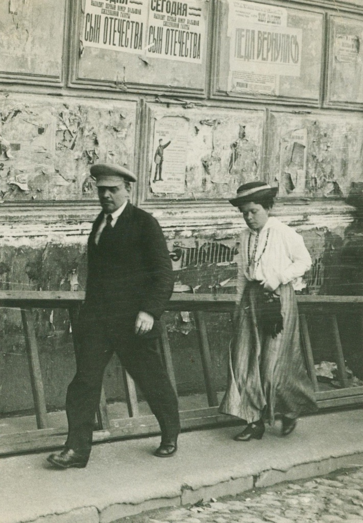 Владимир Ленин с сестрой Марией Ульяновой, 1918 год