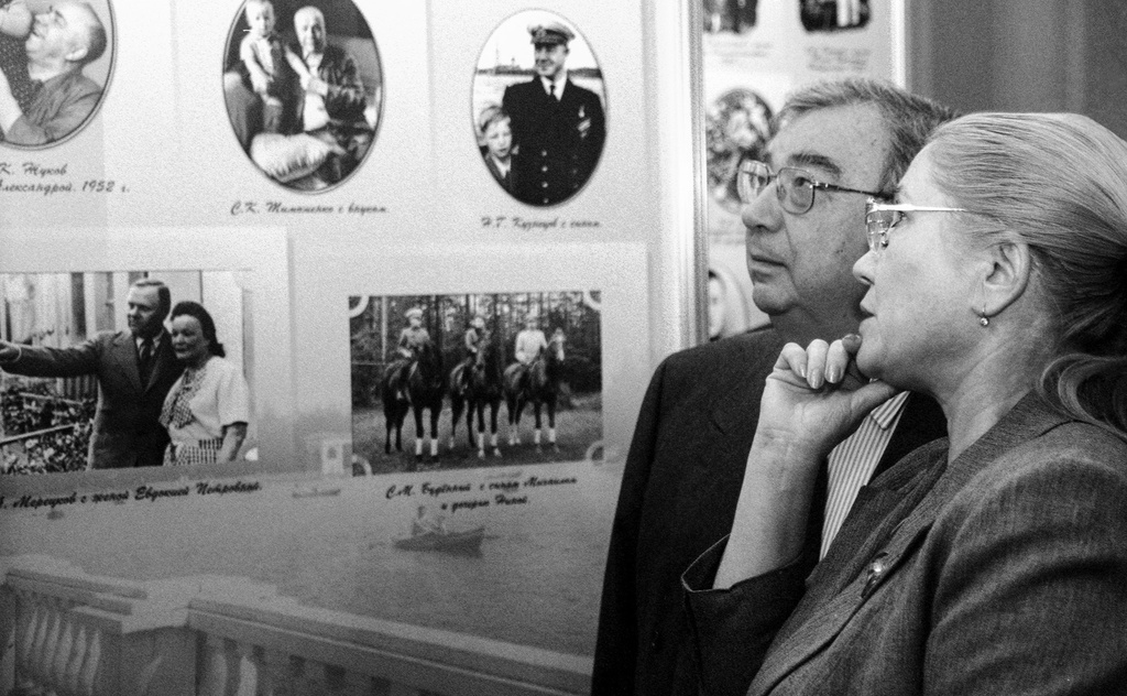 Евгений Примаков и дочь маршала Советского Союза Ивана Конева Наталия Конева, 1999 год, г. Москва
