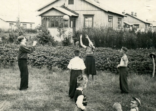 «Наше детство», 23 июня 1954, Псковская обл., г. Остров,