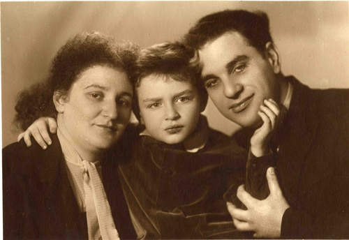 Семейный портрет семьи Клариных, январь 1958, г. Москва
