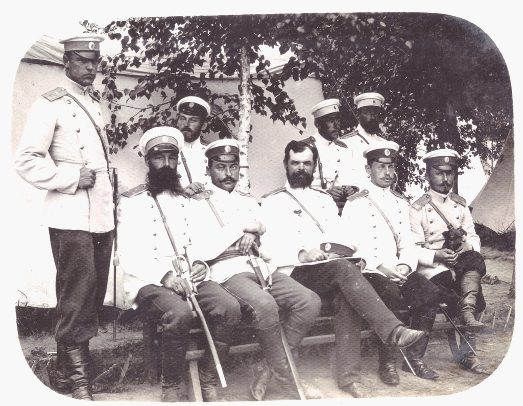 Преподавательский состав, 1902 - 1906, Санкт-Петербургская губ., Красное Село. Фотографии выпускника Императорской Военно-медицинской академии 1908-го года Сергея Алексеевича Дементьева.Военный лагерь Императорской Военно-медицинской академии в Красном Селе.Фотография из архива Виктора Григорьева.