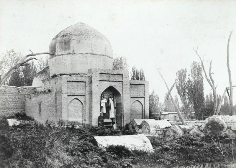 Усыпальница Шейхантаура, 1900-е, Туркестанский край, Сырдарьинская обл., г. Ташкент. Комплекс Шейхантаур находится на территории комплекса Исламского университета, улица Абдуллы Кадыри, 11.