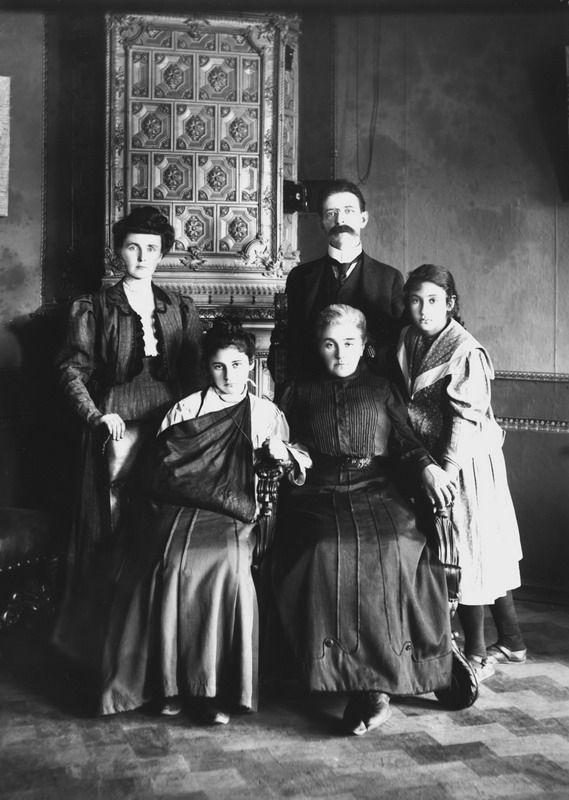 Семья Михаила Яковлевича Герценштейна, 18 - 31 июля 1906, г. Санкт-Петербург