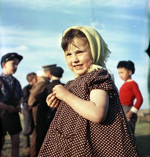 Девочка из Шахт, 1952 год, Бурятская АССР, п. Шахты