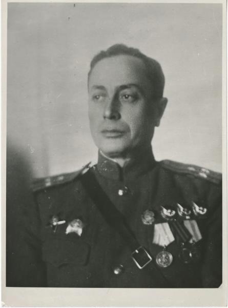 Портрет полковника, 1943 - 1949