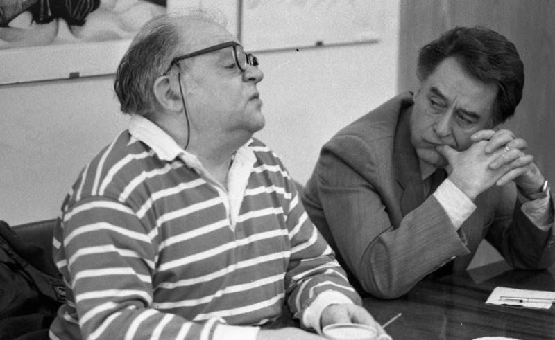 Наум Коржавин и Андрей Дементьев в редакции журнала «Юность», январь 1989, г. Москва