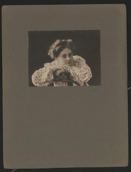 Жена научного работника Васильева, 1904 год