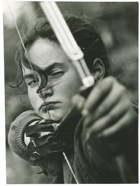 Лучница, 1980 год. Выставки:&nbsp;«О спорт – ты мир!»,&nbsp;«Лук и стрелы» с этим снимком. 