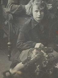 Портрет девушки, 1920-е