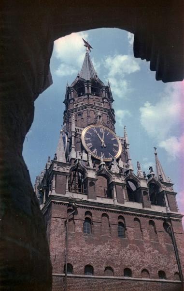 Спасская башня Московского Кремля, 1955 - 1965, г. Москва. Выставка «Главные часы государства» с этой фотографией.