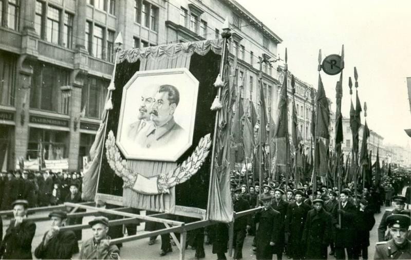 Демонстрация 7 ноября 1949 года, 7 ноября 1949, г. Ленинград