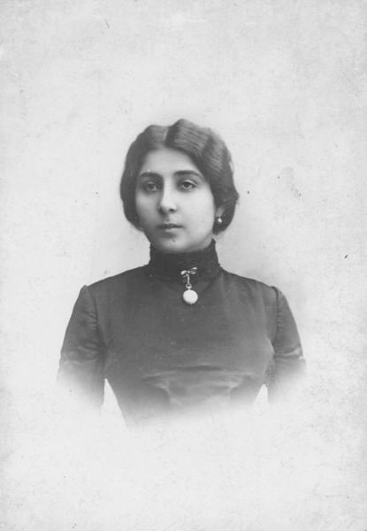 Женский портрет, 1903 год, Витебская губ., г. Велиж