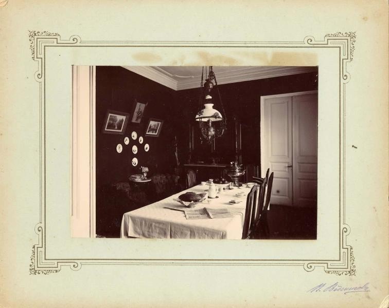 Интерьер столовой комнаты, 1900-е