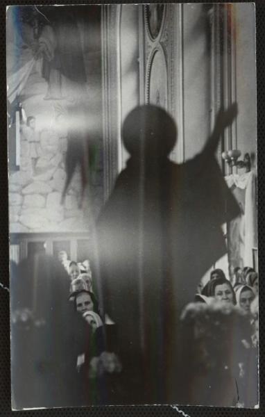 Пасха. «Христос воскресе!» Из серии «Церковь», 1980 год
