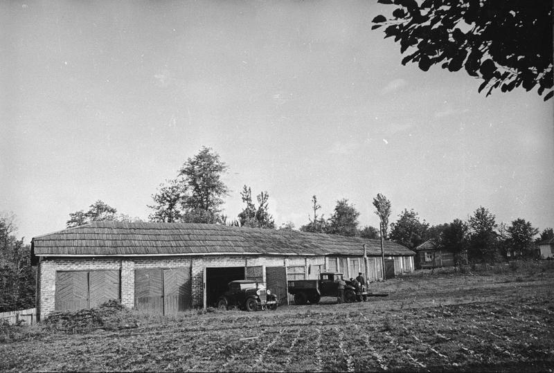 Совхозный гараж, 1930-е