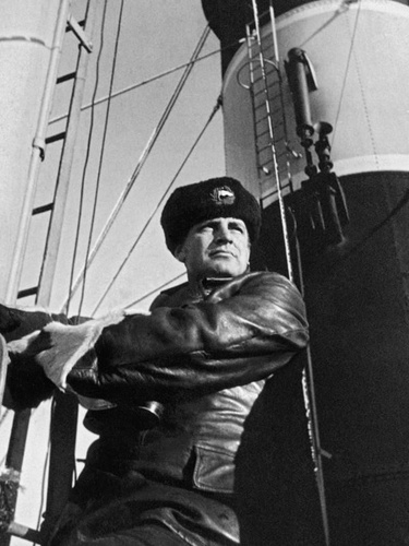 Михаил Белоусов, капитан ледоколов «Красин» и «Иосиф Сталин», 1930-е