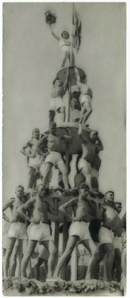 Мужская пирамида, 1936 год, г. Москва