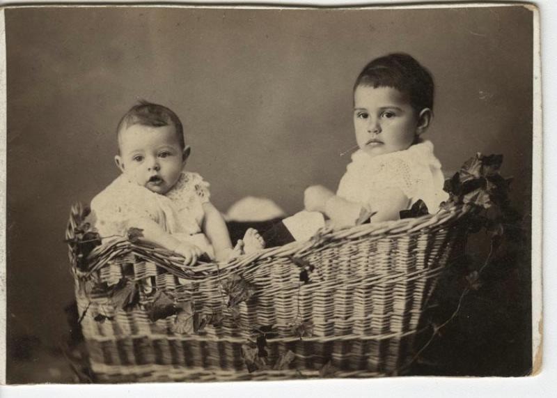 Детский портрет Н. А. и В. А. Пересов, 1895 - 1896, г. Орел