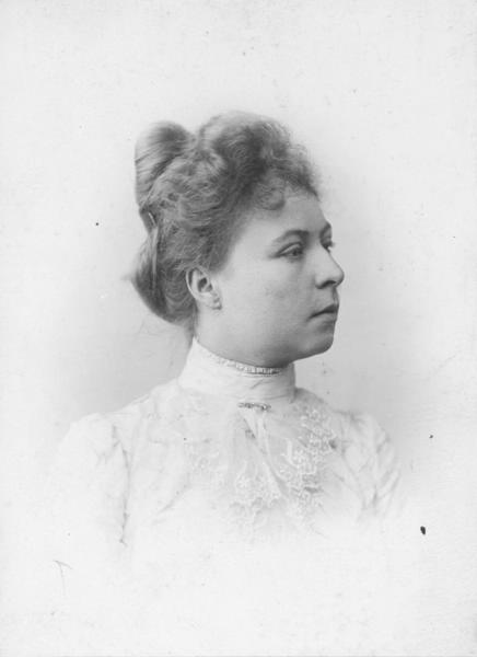 Женский портрет, 1890 - 1903, г. Санкт-Петербург