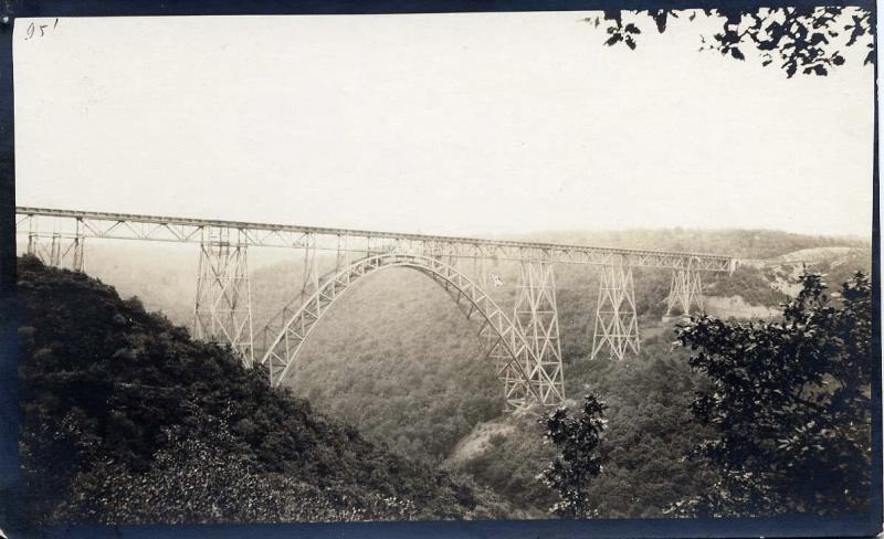 Мост через ущелье, 1910-е