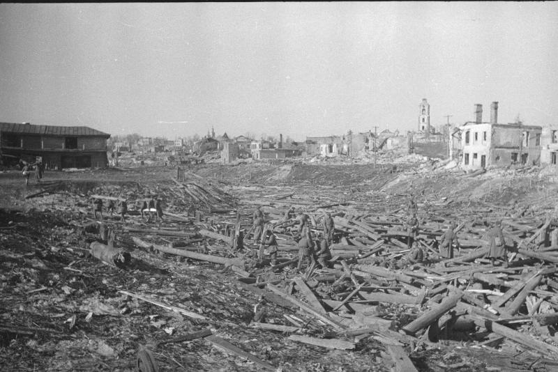 Руины, 1943 год, Смоленская обл., г. Вязьма
