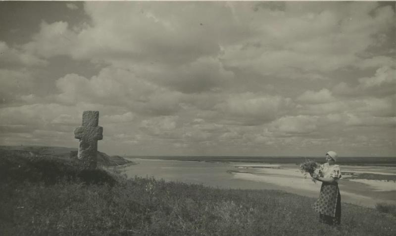 Могила казака Зарубы на Батуриной горе, 1936 год, Украинская ССР