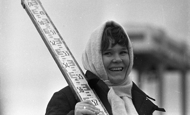 Девушка с Саратовской ГЭС, 1 ноября 1971 - 30 ноября 1978, Саратовская обл., г. Балаково