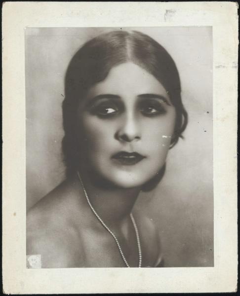 Актриса Вера Малиновская, 1924 - 1927. Выставка «Макияж 1920-х» с этой фотографией.&nbsp;