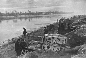 Ожидание боя на Неве, 1941 - 1942, Ленинградская обл., пос. Невская Дубровка