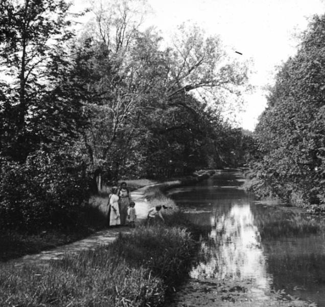 У канала, 1910-е
