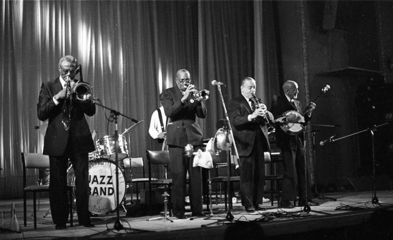 Новоорлеанский джазовый оркестр, 1979 год, г. Москва. Выставка «Янки в СССР» с этой фотографией.