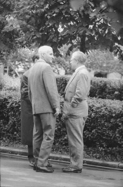 Константин Симонов и Алексей Сурков, 1963 год, г. Москва