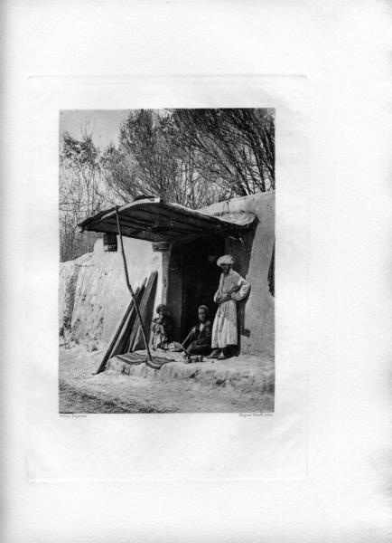 Вход в придорожную чайхану, 1901 год, Средняя Азия